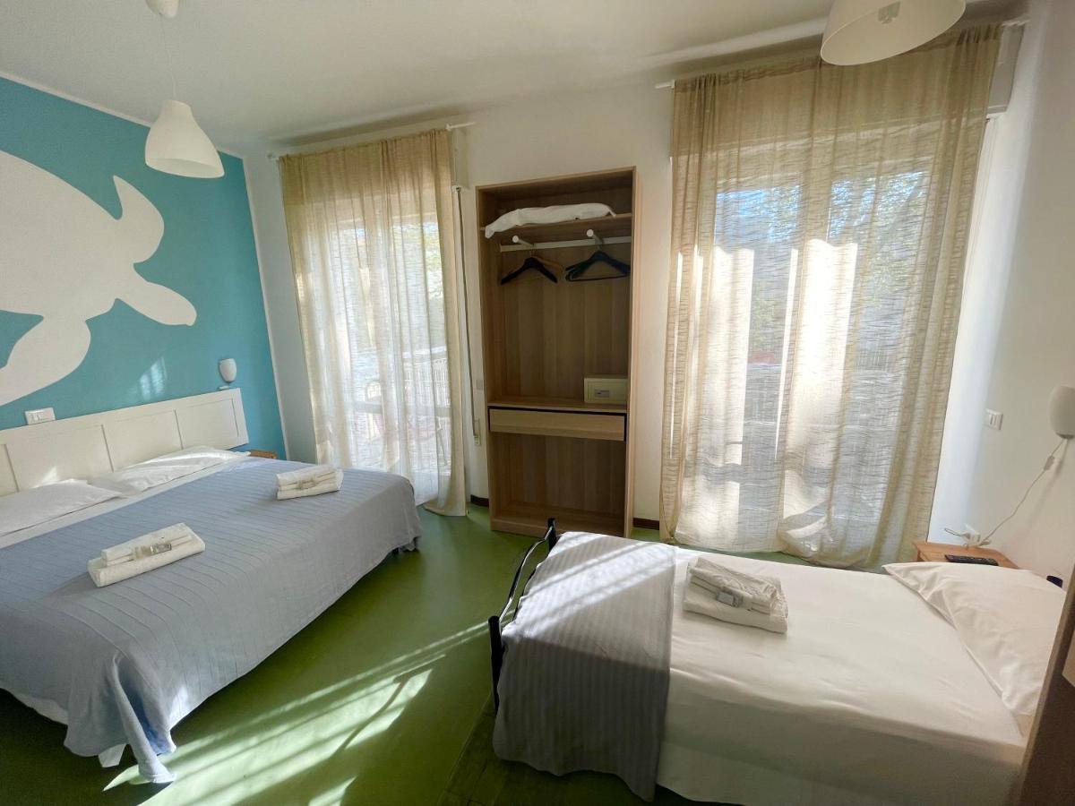 Hotel Aloha Cesenatico Exterior foto